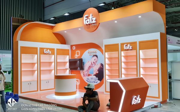 Bí quyết trang trí gian hàng hội chợ đơn giản mà ấn tượng để thu hút khách hàng